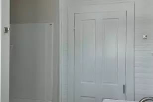 210 Julia St, Yoakum, TX 77995 - Photo 24