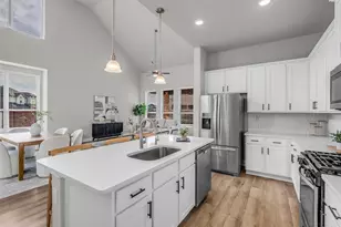 801 Bahia Bay Dr, Katy, TX 77493 - Photo 8