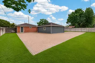 207 Eldridge, Sugar Land, TX 77478 - Photo 12