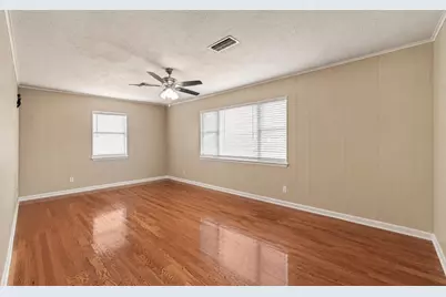 207 Eldridge, Sugar Land, TX 77478 - Photo 4