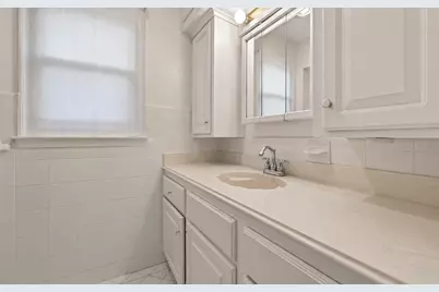 207 Eldridge, Sugar Land, TX 77478 - Photo 6