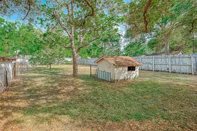 9314 Church Street, Needville, TX 77461 - Photo 32