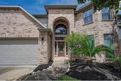 2703 Marble Brook Lane, Pearland, TX 77584 - Photo 2