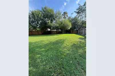 1702 Oak Ridge Drive, Kemah, TX 77565 - Photo 38