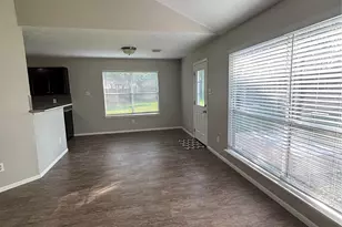 1702 Oak Ridge Dr, Kemah, TX 77565 - Photo 10