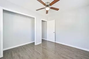 1310 Rosenberg St, Galveston, TX 77550 - Photo 40
