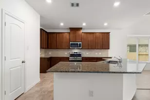 236 Scarlet Maple Wy, Willis, TX 77318 - Photo 10