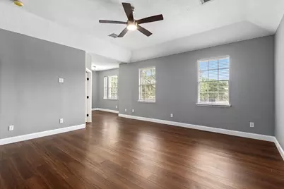 13507 Country Green Court, Houston, TX 77059 - Photo 28