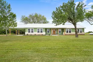 1232 Swiss Alp Hills Loop, Schulenburg, TX 78956 - Photo 2