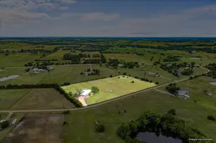 1232 Swiss Alp Hills Loop, Schulenburg, TX 78956 - Photo 28