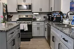 2570 Turberry Dr, West Columbia, TX 77486 - Photo 16