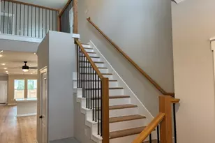 11223 Moccasin Dr, Montgomery, TX 77316 - Photo 2