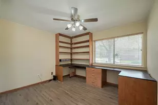 12346 Gainsborough Dr, Houston, TX 77031 - Photo 20