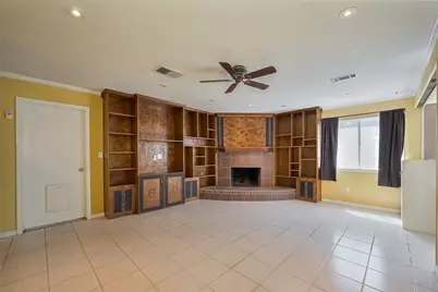 12346 Gainsborough Drive, Houston, TX 77031 - Photo 6