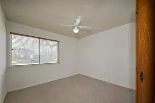 12346 Gainsborough Dr, Houston, TX 77031 - Photo 18