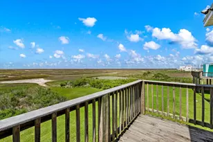 2811 Bluewater Hwy, Surfside Beach, TX 77541 - Photo 30