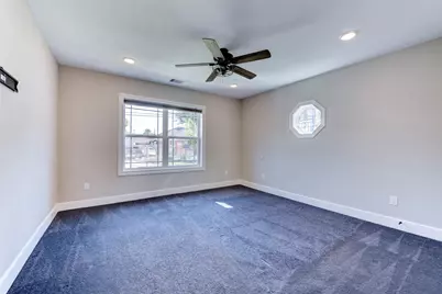 109 Dresden Street, Houston, TX 77012 - Photo 36