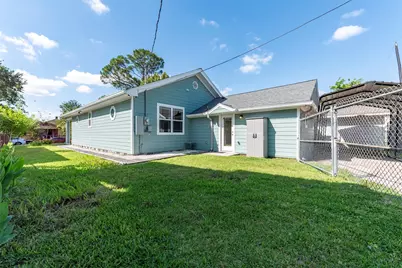 109 Dresden Street, Houston, TX 77012 - Photo 38
