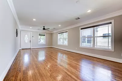 109 Dresden Street, Houston, TX 77012 - Photo 6