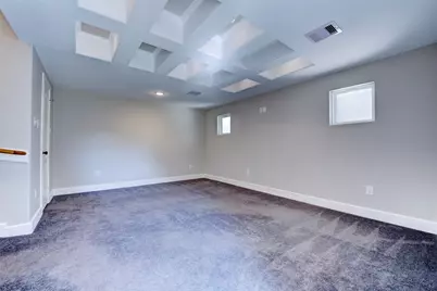 109 Dresden Street, Houston, TX 77012 - Photo 24