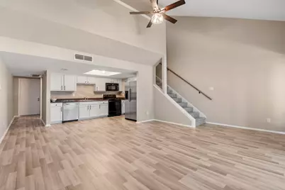 14777 Wunderlich Drive #2302, Houston, TX 77069 - Photo 2