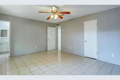 17302 S Yorkglen Drive, Houston, TX 77084 - Photo 12