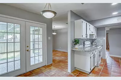 17302 S Yorkglen Drive, Houston, TX 77084 - Photo 10