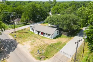 500 Shirley St, Eagle Lake, TX 77434 - Photo 6
