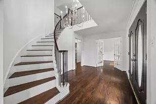 9718 Oxted Ln, Spring, TX 77379 - Photo 4