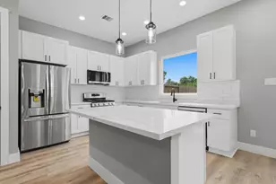 2022 Wavell St, Houston, TX 77088 - Photo 10