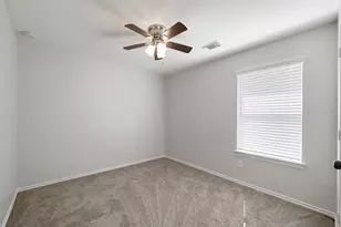 3301 Clover Hill Ln, Texas City, TX 77591 - Photo 4