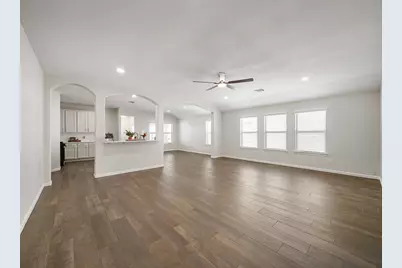 3301 Clover Hill Lane, Texas City, TX 77591 - Photo 8