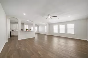 3301 Clover Hill Ln, Texas City, TX 77591 - Photo 8