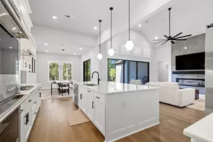 27720 Hazelbrook Ln, Spring, TX 77386 - Photo 12