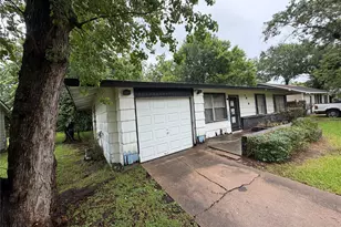 5935 Glenhurst Dr, Houston, TX 77033 - Photo 4