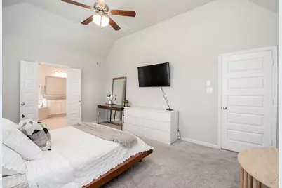 10606 Centre Shadows Drive, Houston, TX 77043 - Photo 24