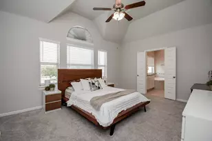 10606 Centre Shadows Dr, Houston, TX 77043 - Photo 22