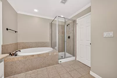 4307 Lake Walk Court, Missouri City, TX 77459 - Photo 32