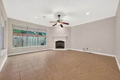 4307 Lake Walk Court, Missouri City, TX 77459 - Photo 8