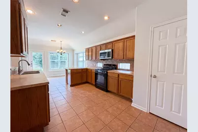 6843 Tammany Manor Lane, Spring, TX 77379 - Photo 10