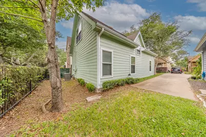 1318 Dennis Street, Houston, TX 77004 - Photo 8