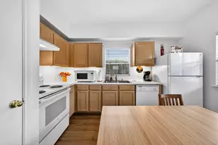 1318 Dennis St, Houston, TX 77004 - Photo 2