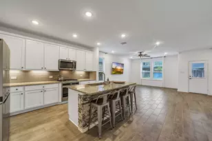 31618 Donoso Dr, Fulshear, TX 77441 - Photo 4