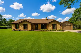 10070 Woodcreek Cir, Willis, TX 77318 - Photo 44