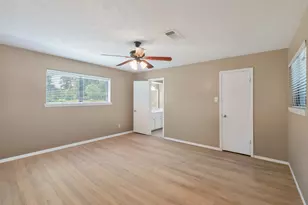 10070 Woodcreek Cir, Willis, TX 77318 - Photo 26