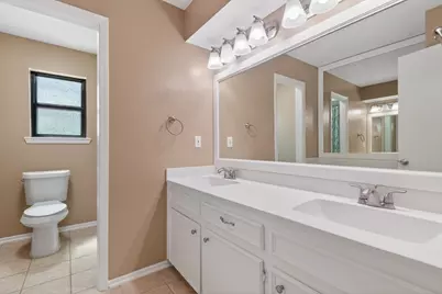 10070 Woodcreek Circle, Willis, TX 77318 - Photo 34