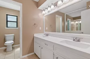 10070 Woodcreek Cir, Willis, TX 77318 - Photo 34
