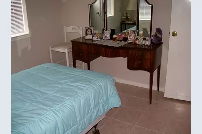 5046 Shadowdale Drive, Houston, TX 77041 - Photo 12