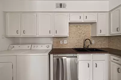 527 N Post Oak Lane #527, Houston, TX 77024 - Photo 12