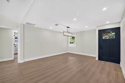 903 Chetwood Circle, League City, TX 77573 - Photo 8